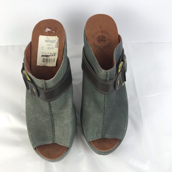 Lucky Brand Shoes - LUCKY BRAND Gray Suede Open Toe Platform Heels 8M